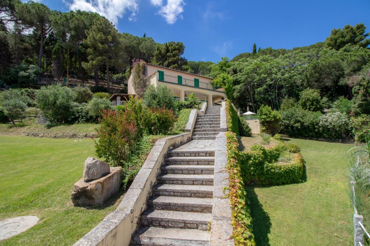 Villa Le Sprizze A Bordo Del Mare - Goelba Marciana Marina  Exterior foto