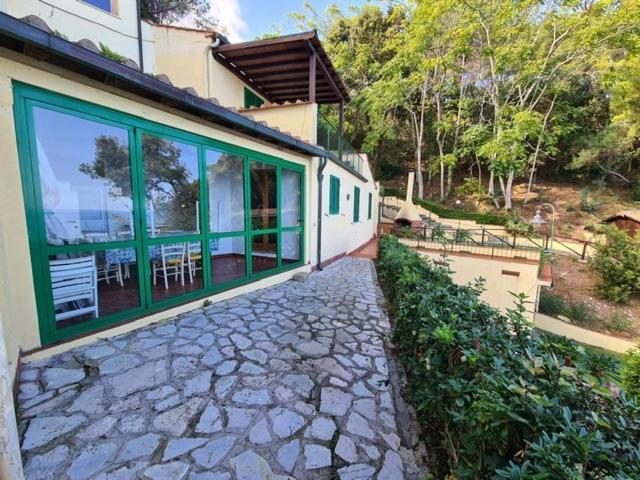 Villa Le Sprizze A Bordo Del Mare - Goelba Marciana Marina  Exterior foto